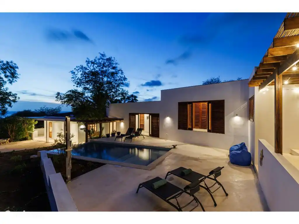 Swimming pool with outdoor shower