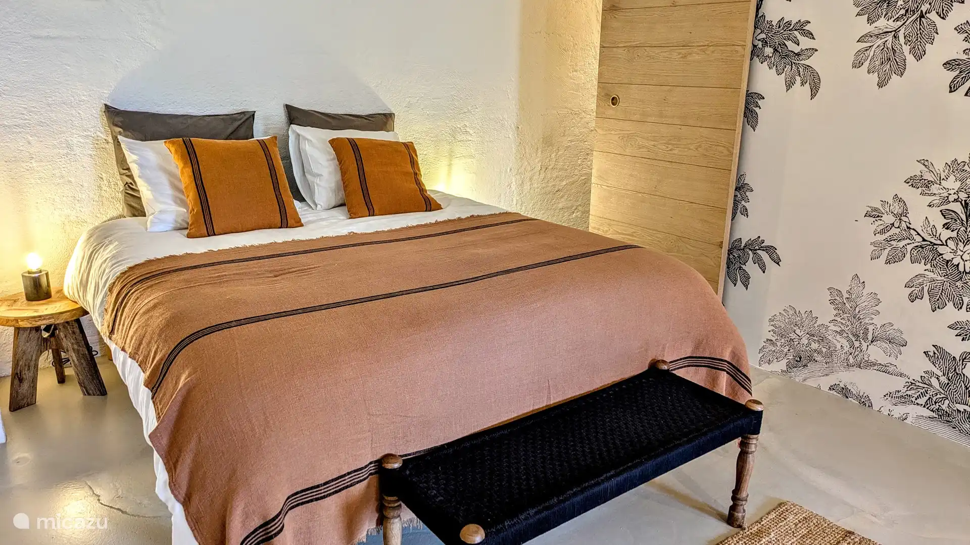 Slaapkamer met bed 160x200 cm