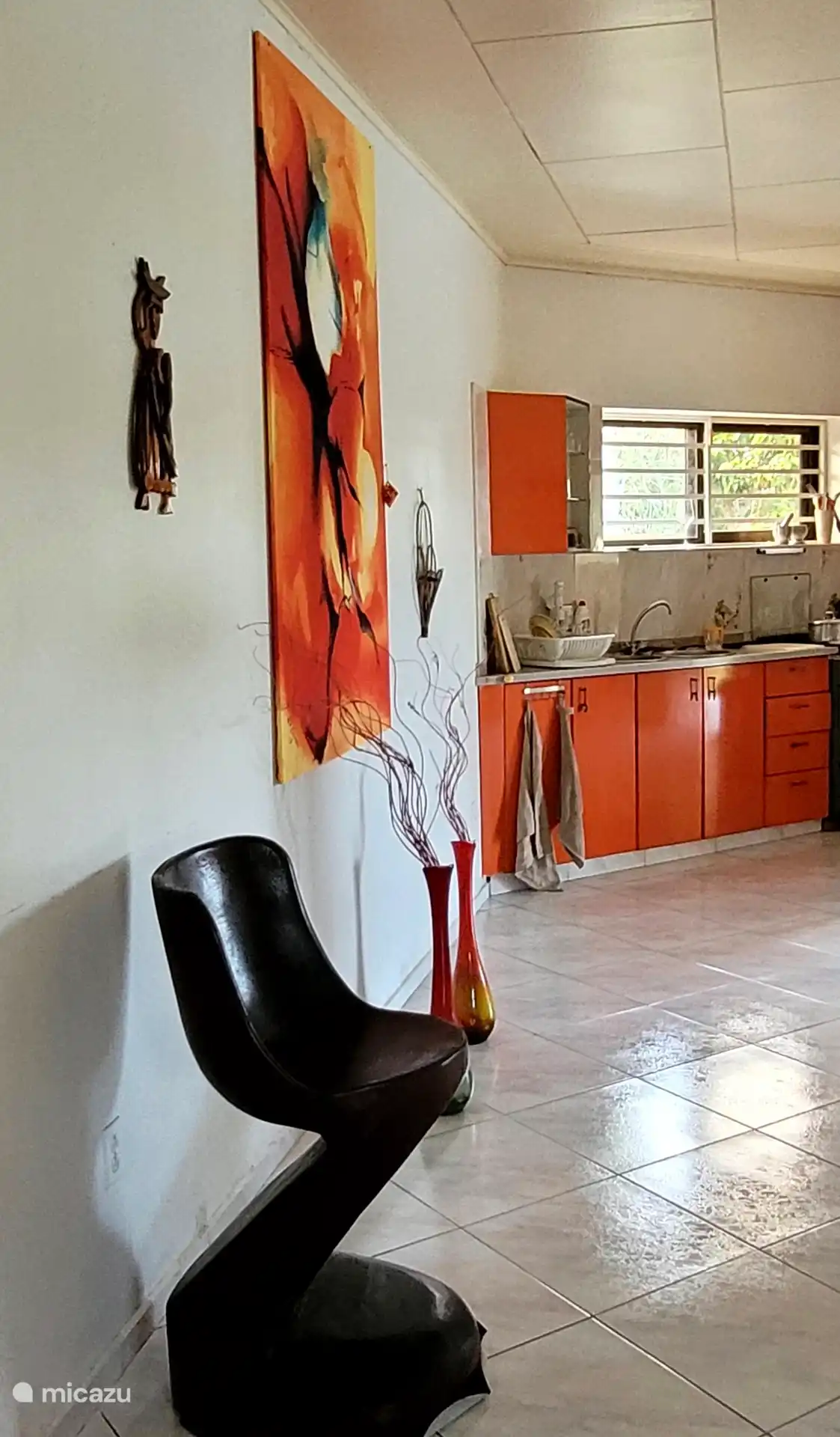 Seitenansicht der Küche