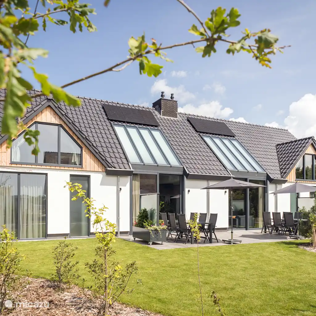 Luxe Familievilla 1-12 personen