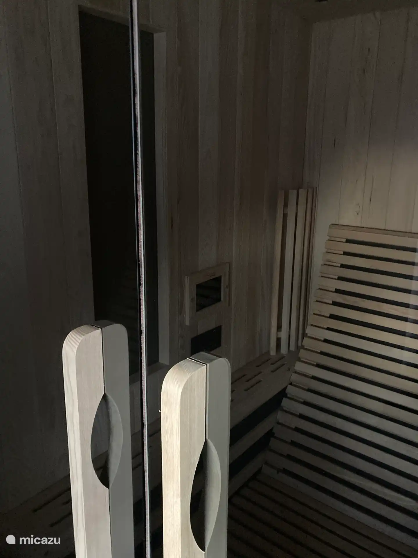 prive sauna met bergzicht