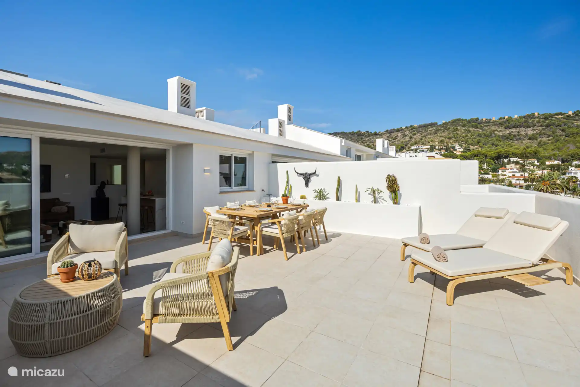 penthouse en España – Ático dúplex Uniq - Vistas al mar