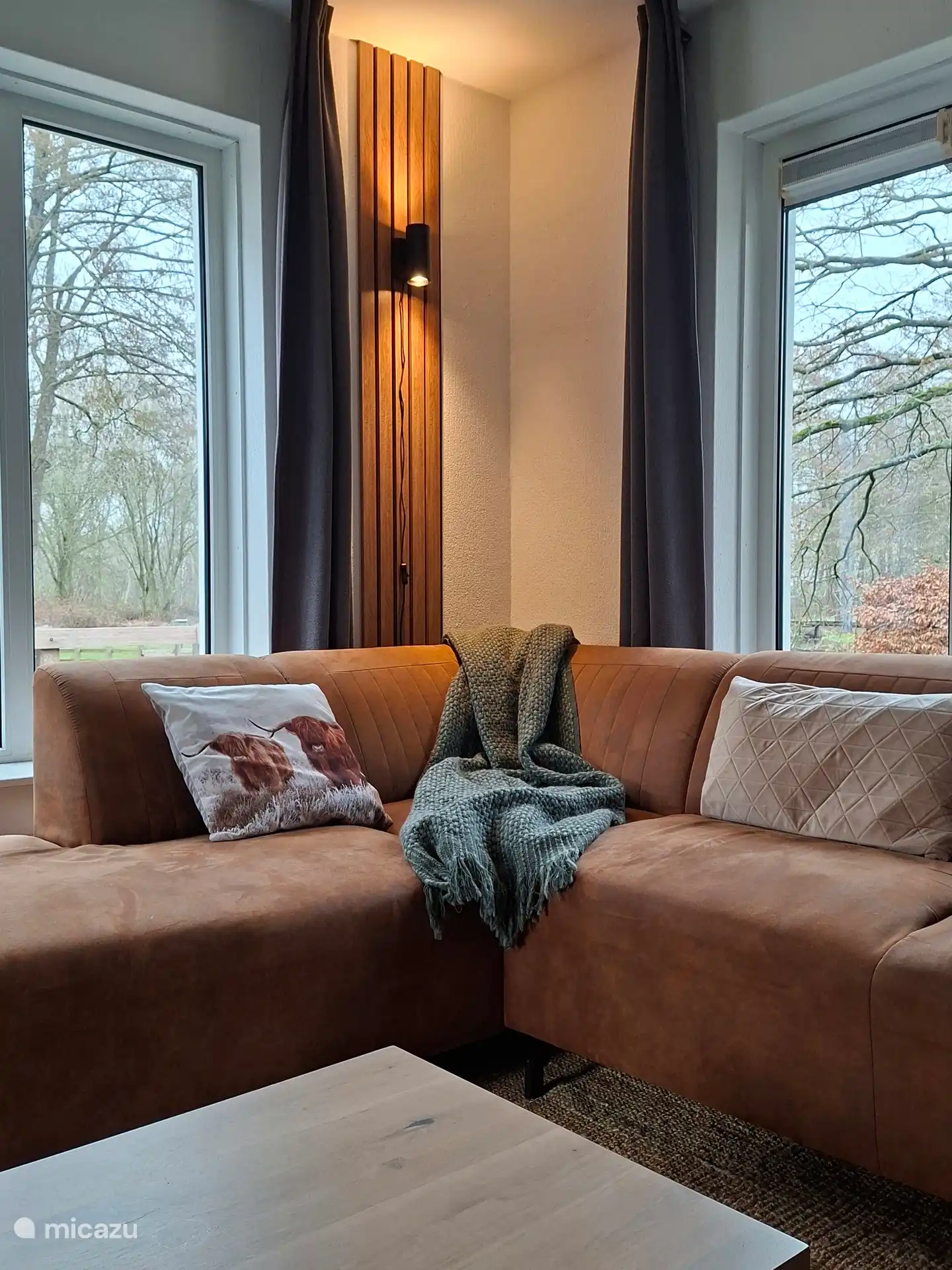 Sala de estar acogedora 