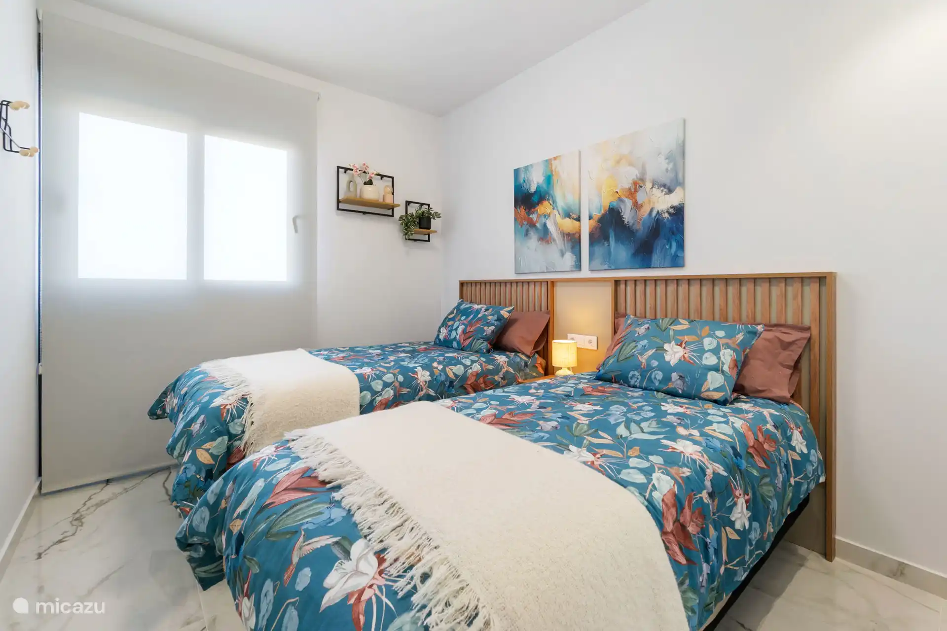 La chambre 2 avec lits séparés peut être disposée ensemble