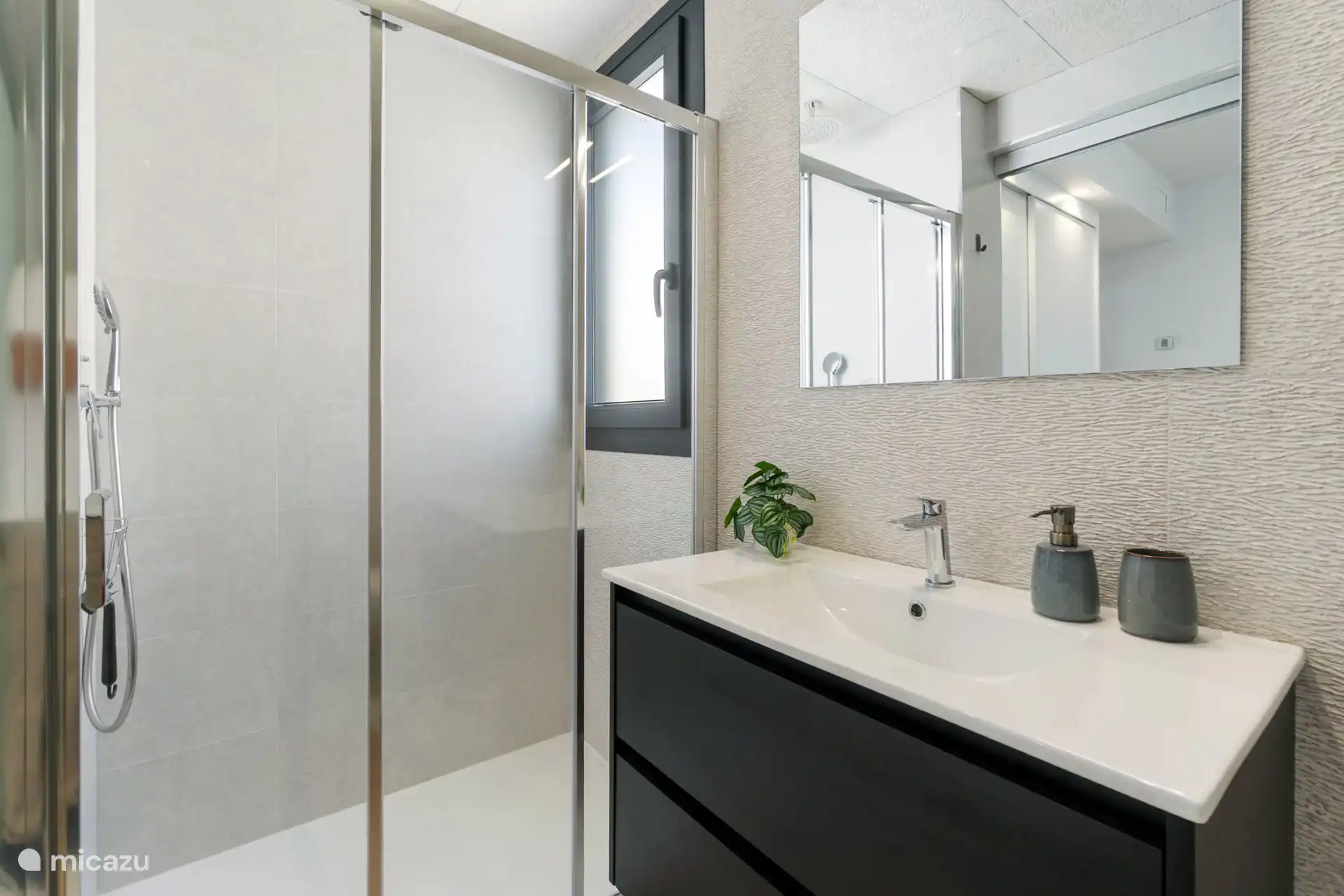 Salle de bain 1