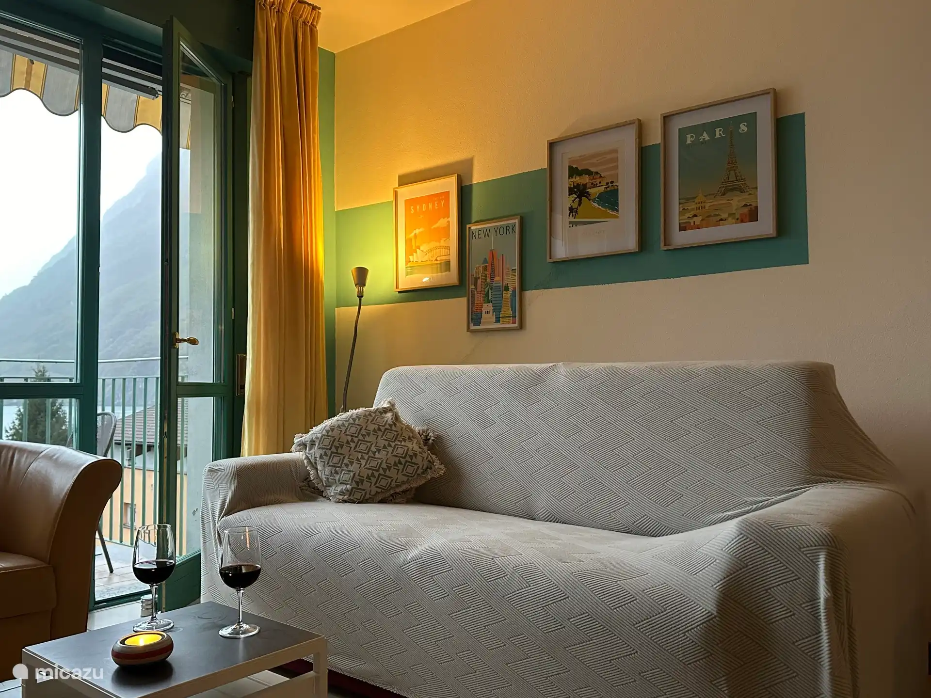 Canapé-lit (2 personnes) 