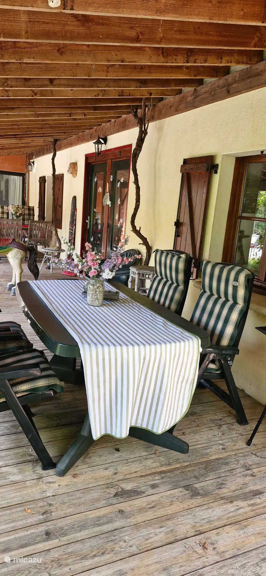 Gîte 2 terras 6m. breed, 3m. diep.