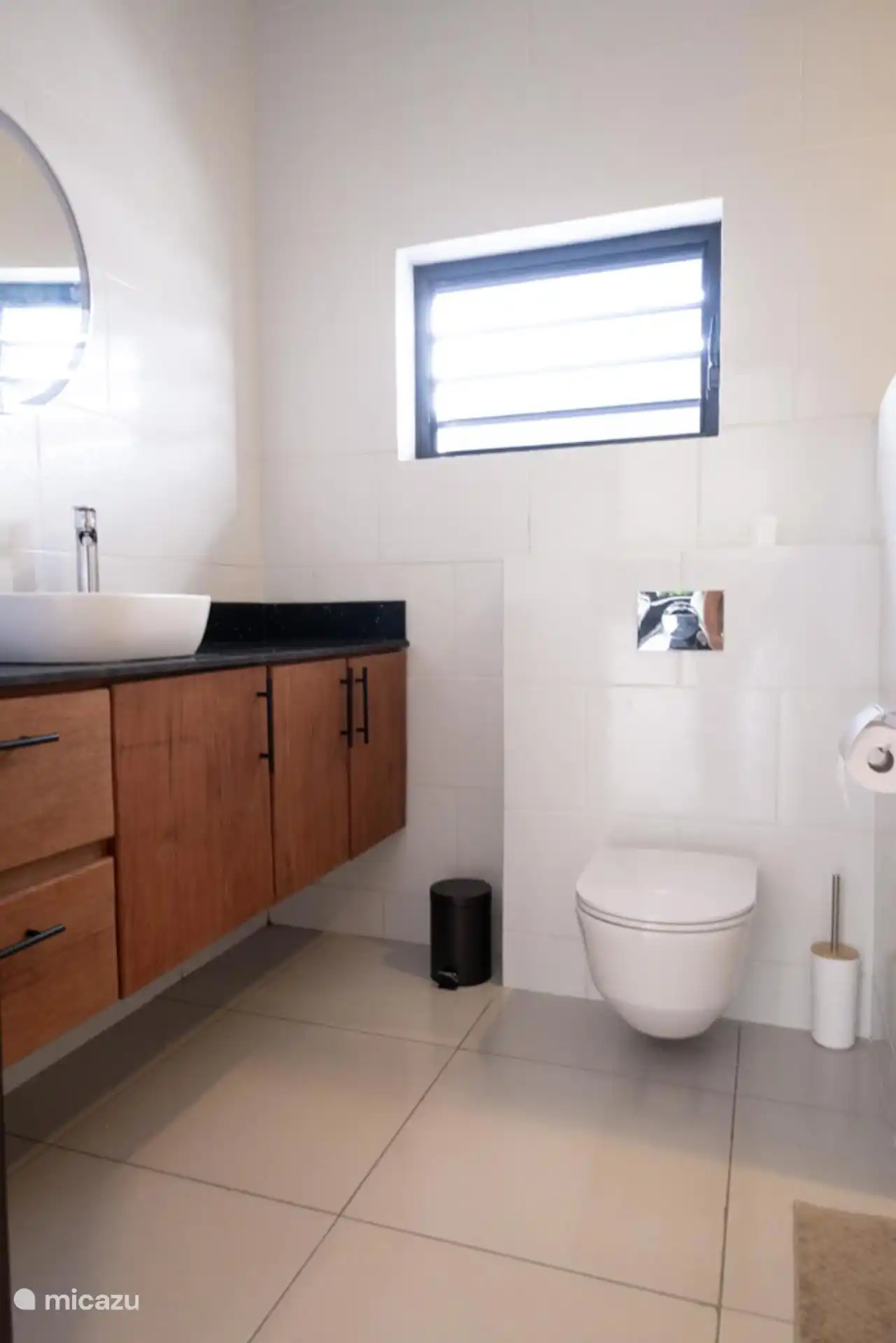 Salle de bain et toilettes