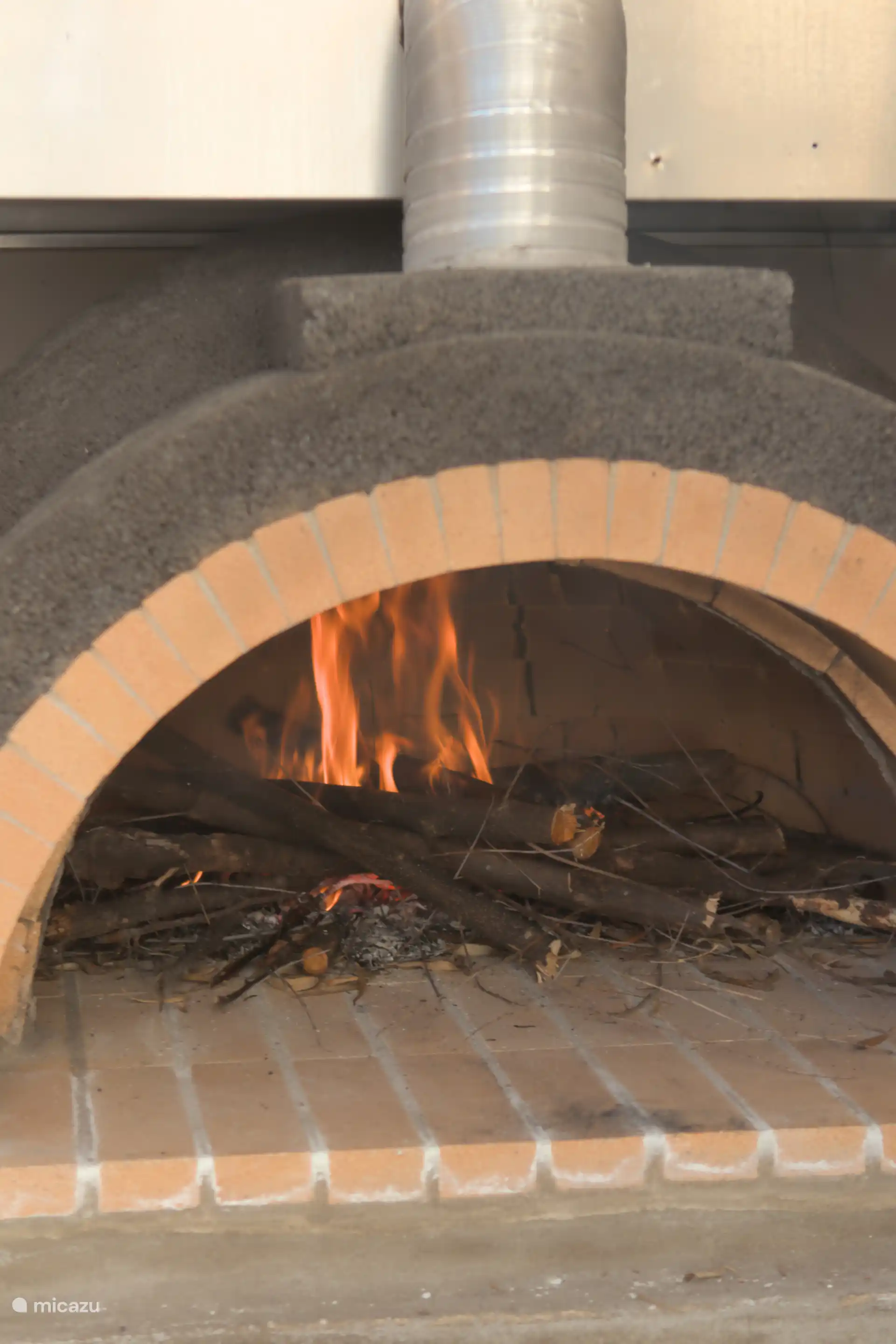 Traditioneller griechischer Holzofen