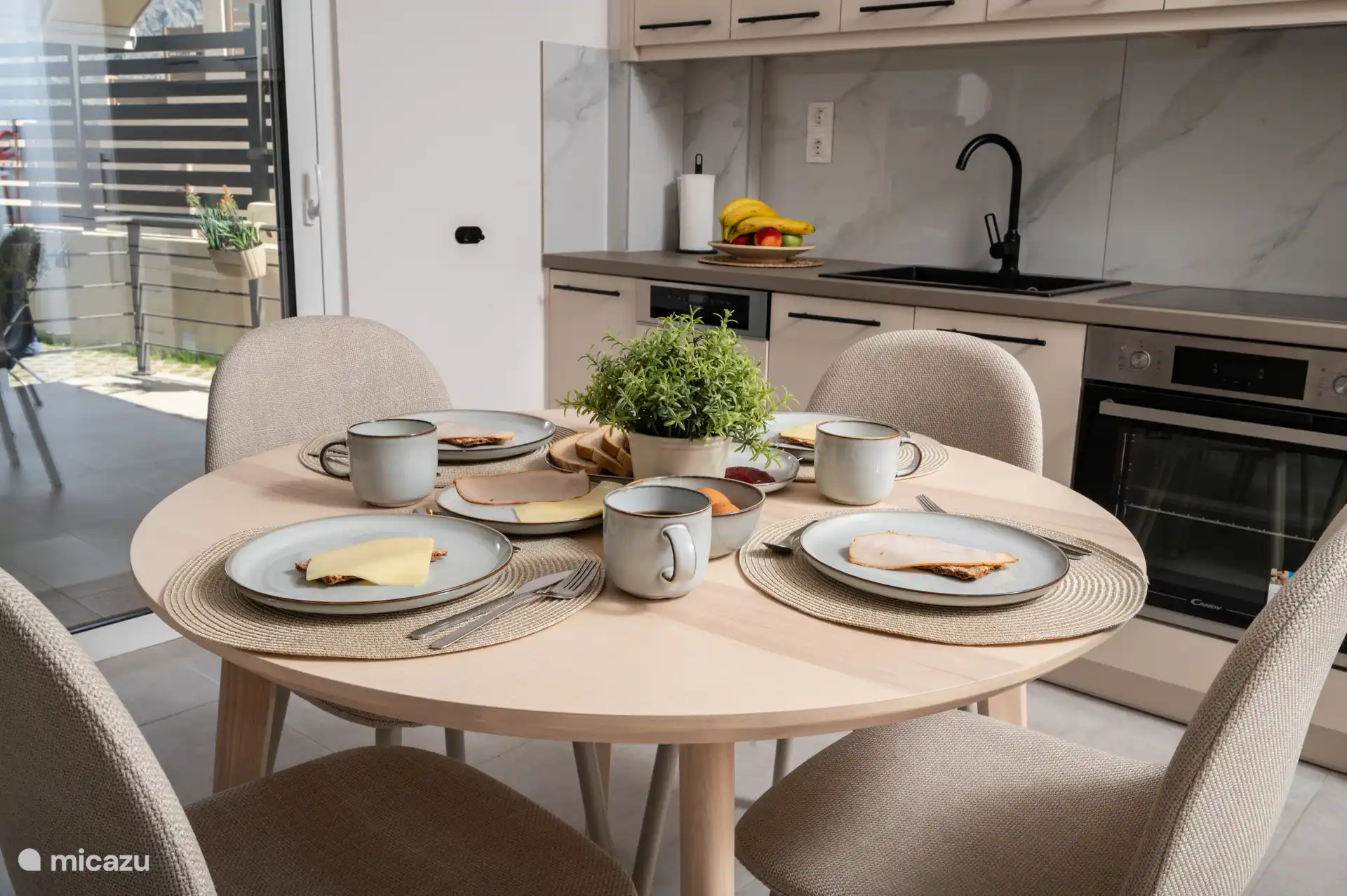 Ontbijt in het appartement van Elysia