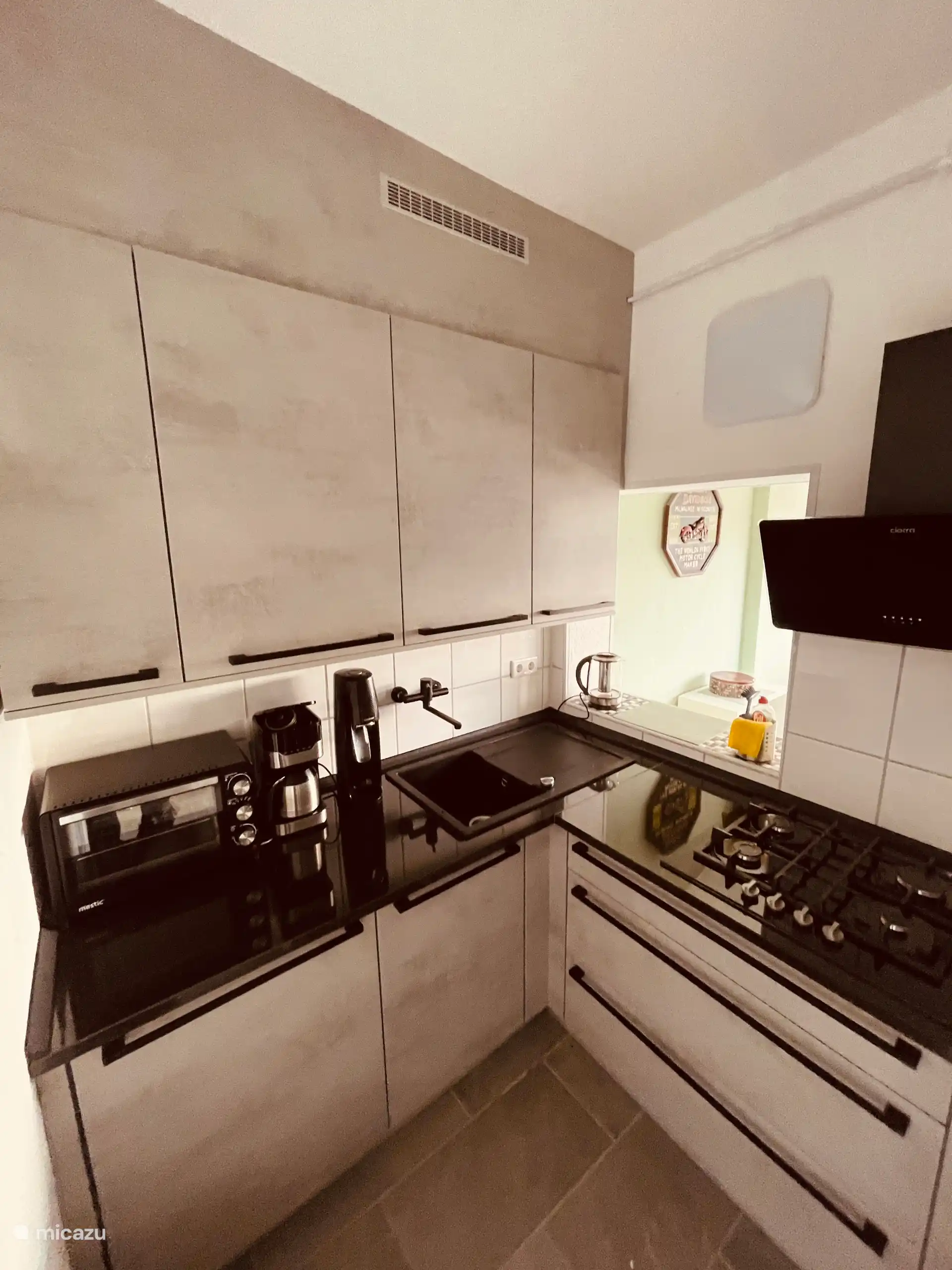 Volledig uitgeruste keuken