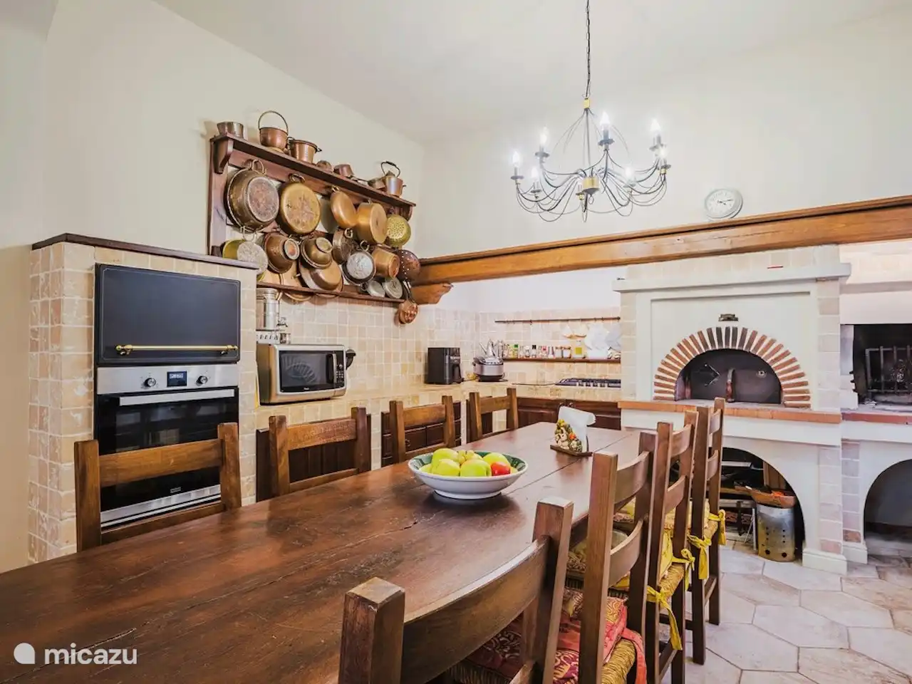 Kitchen with dining area