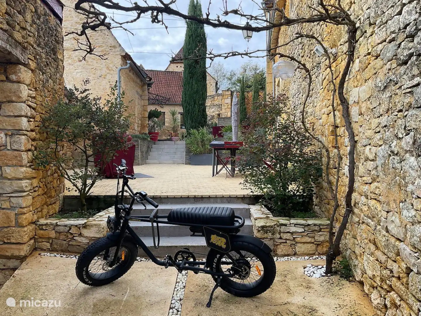 Exterior. Bicicletas disponibles