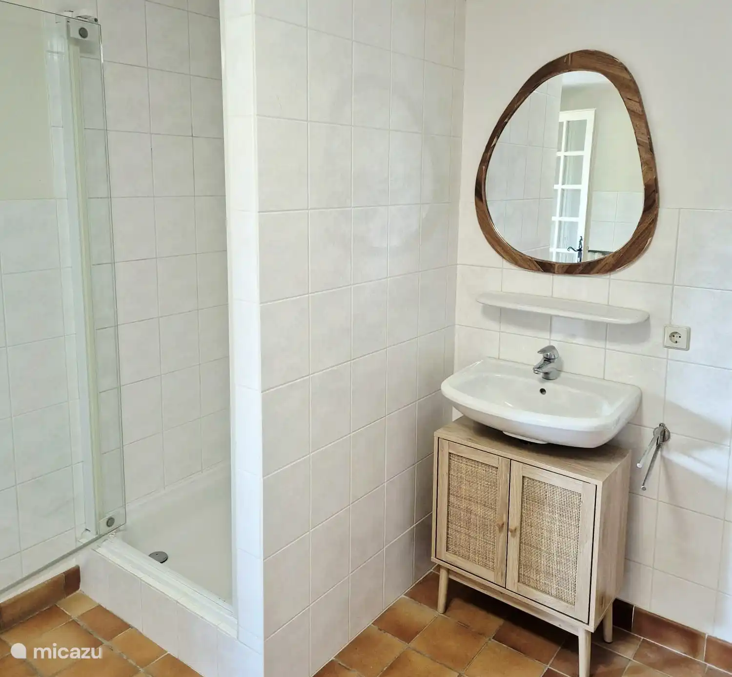 Salle de bain au sous-sol