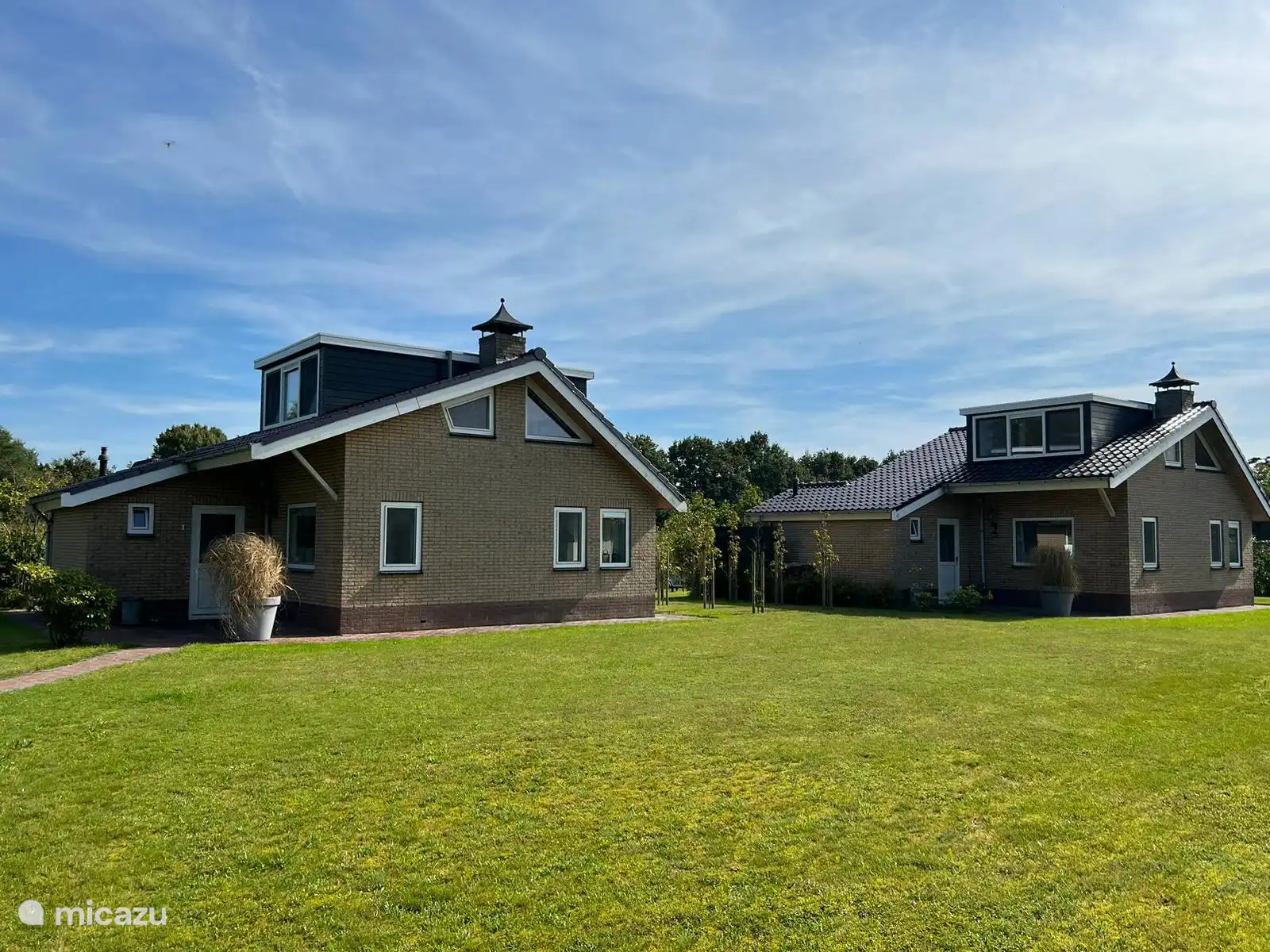 Vorderseite des Hauses