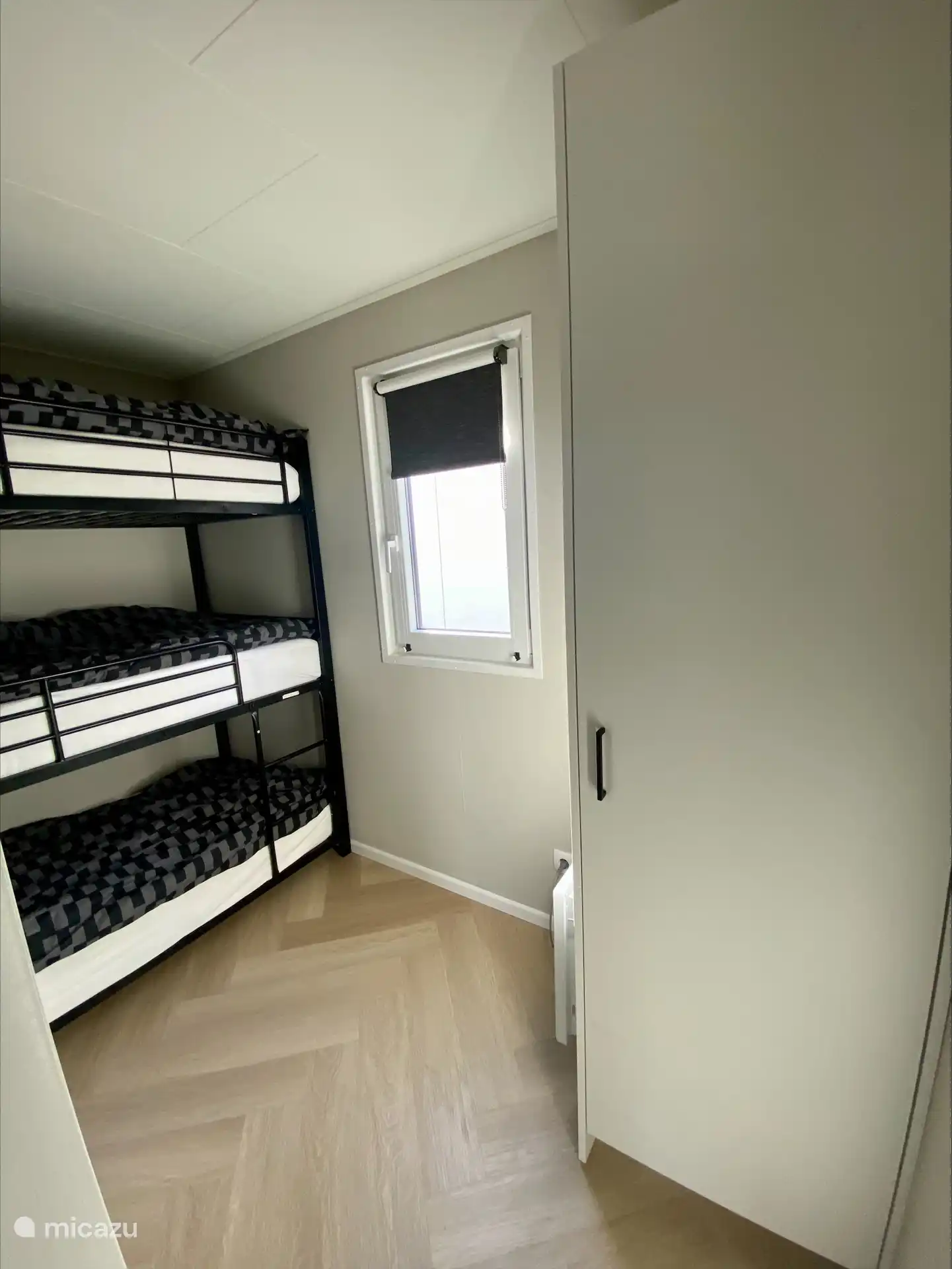 3 persoons stapelbed