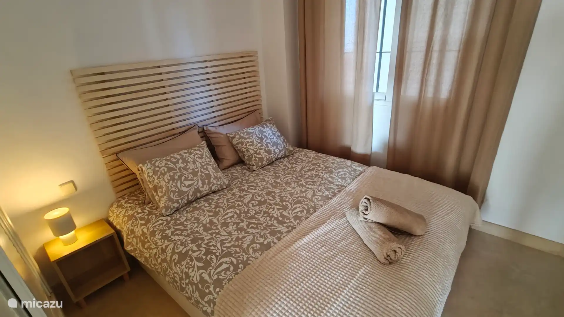 Slaapkamer met bed 160x200