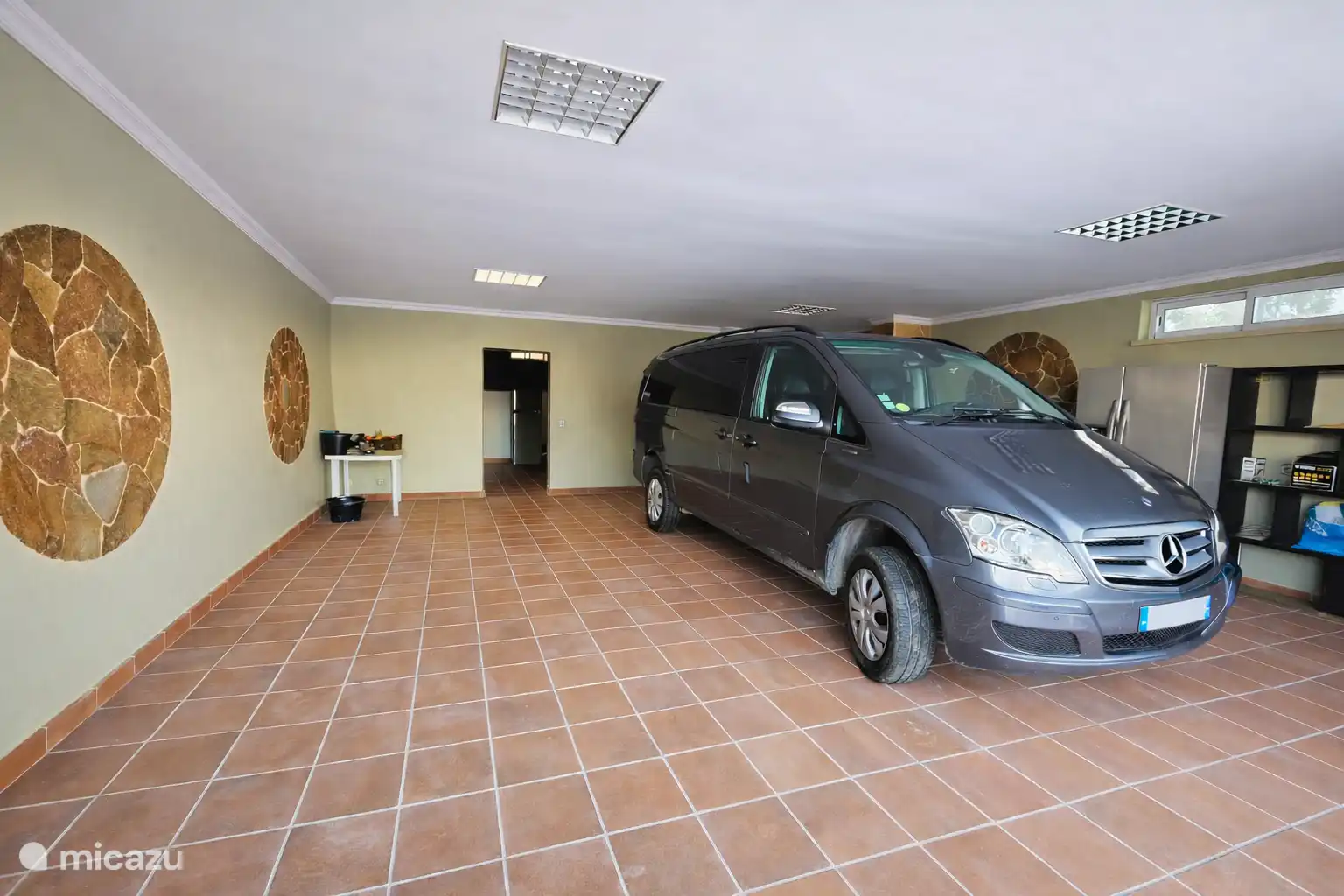 Garage met ruimte voor 2 auto's