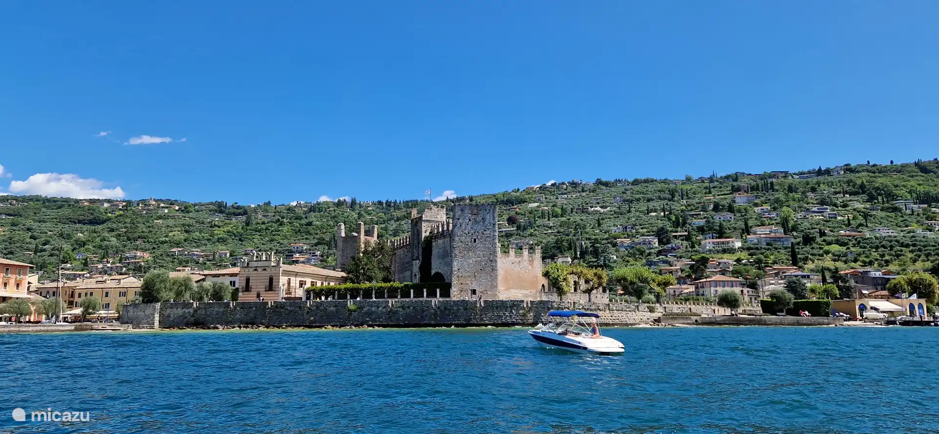 Het Garda meer verkennen met een boot raden wij zeker aan