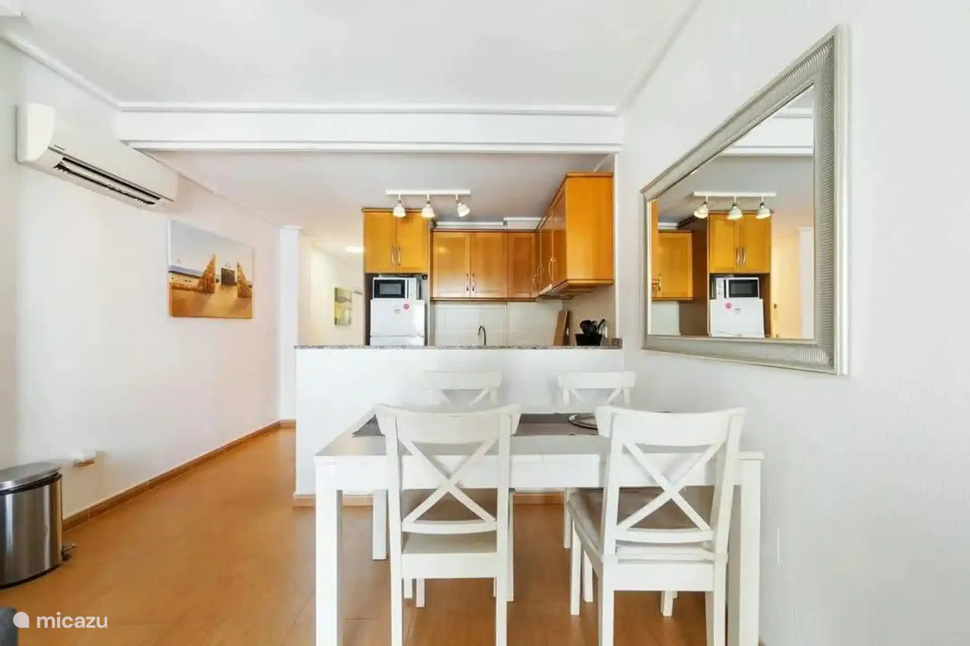 Eetplaats met keuken