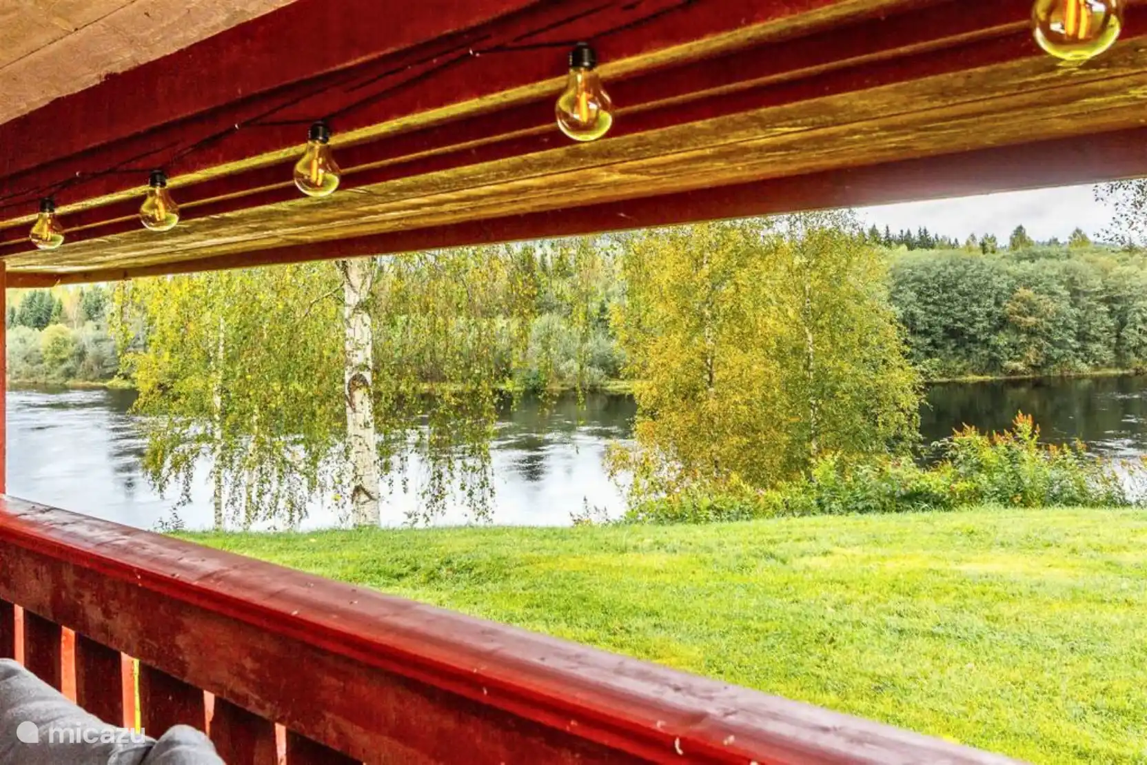 Vue depuis la terrasse de Dragunstugan