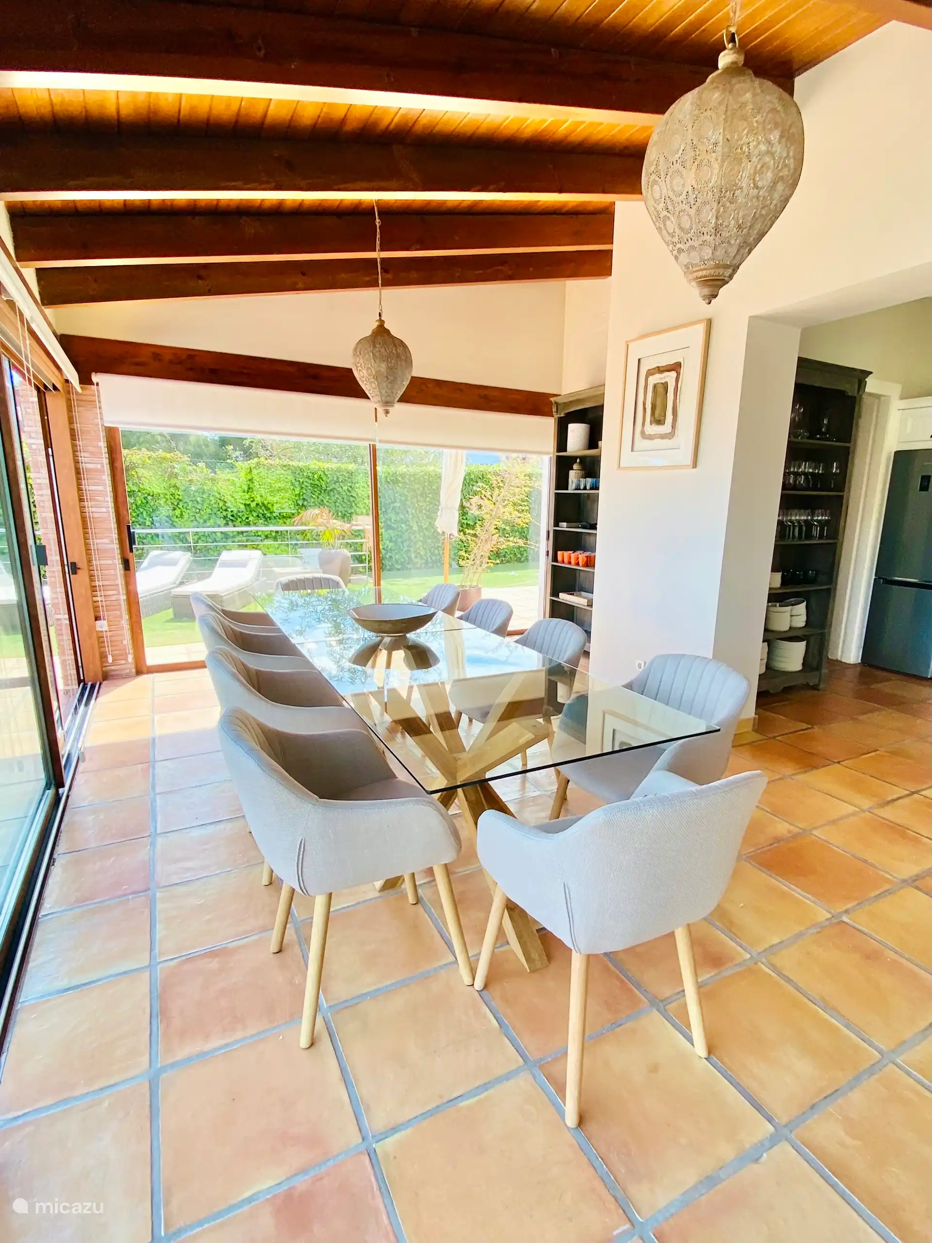 Salle à manger intérieure - 10 personnes