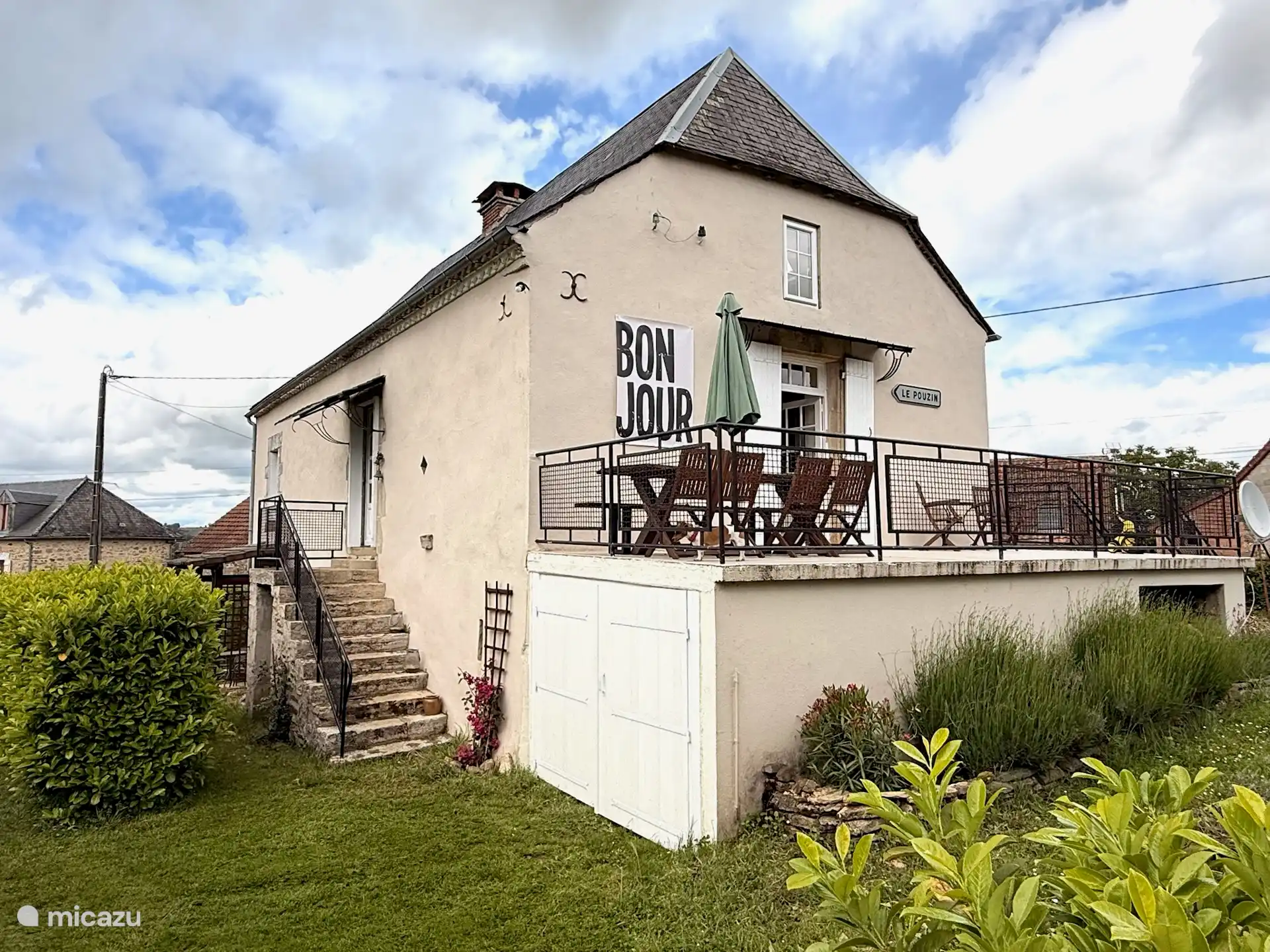 Bonjour! 