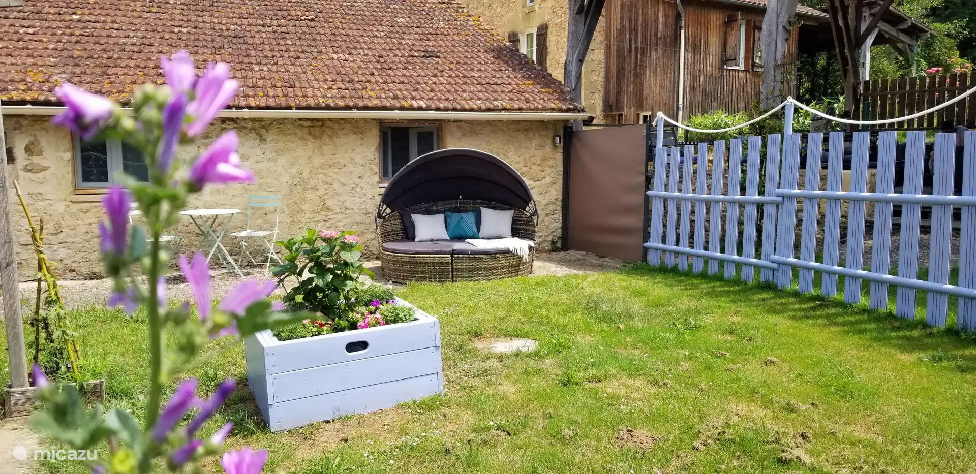 Tuin in het kleine huisje