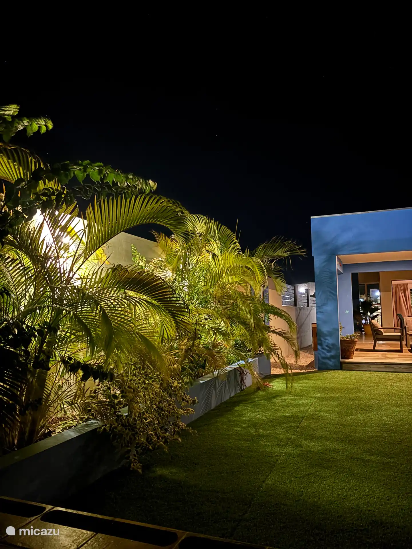 Sie werden weiterhin von den Farbtönen des Hauses und des Gartens beeindruckt sein!