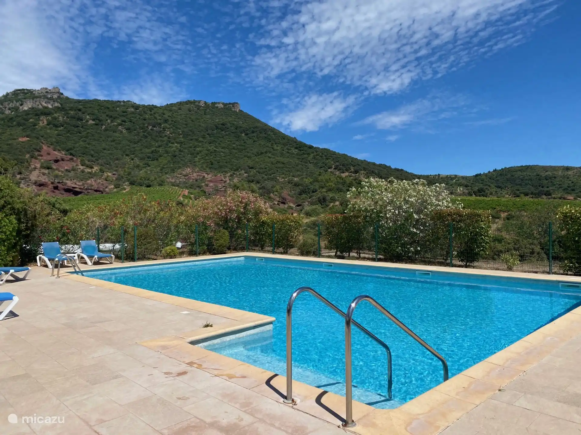 Shared swimming pool (with 10 other houses in the nature reserve)