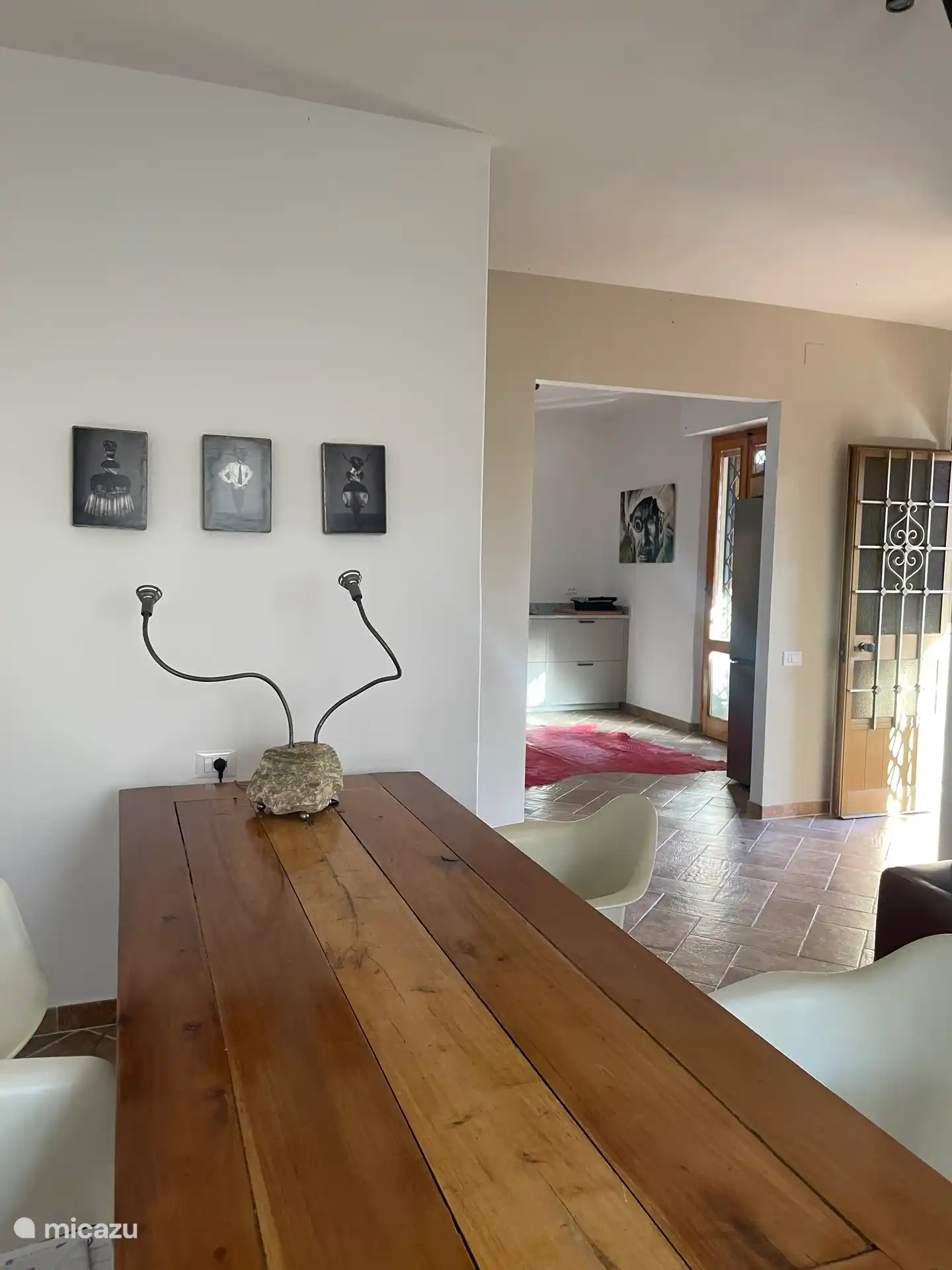 Living room view to kitchen