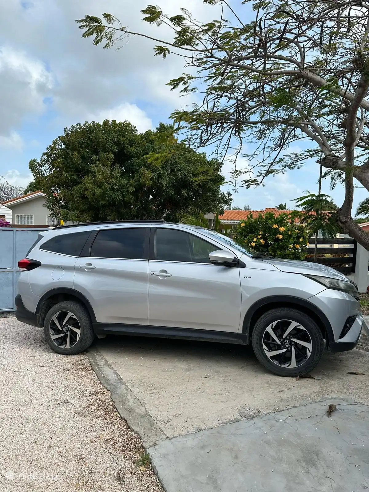 Lekker het eiland verkennen met de Rush voor de deur!