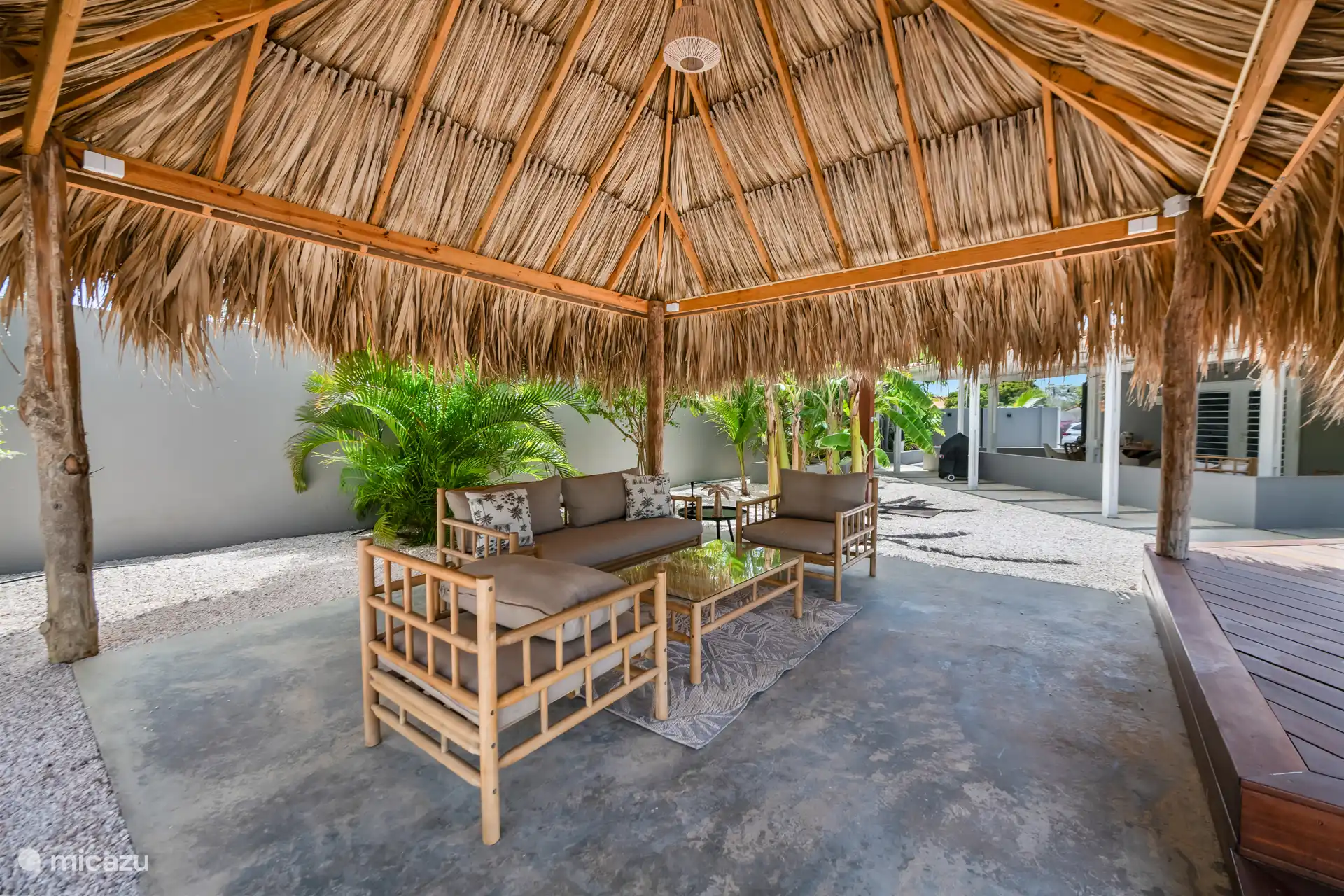 Le salon sous la palapa