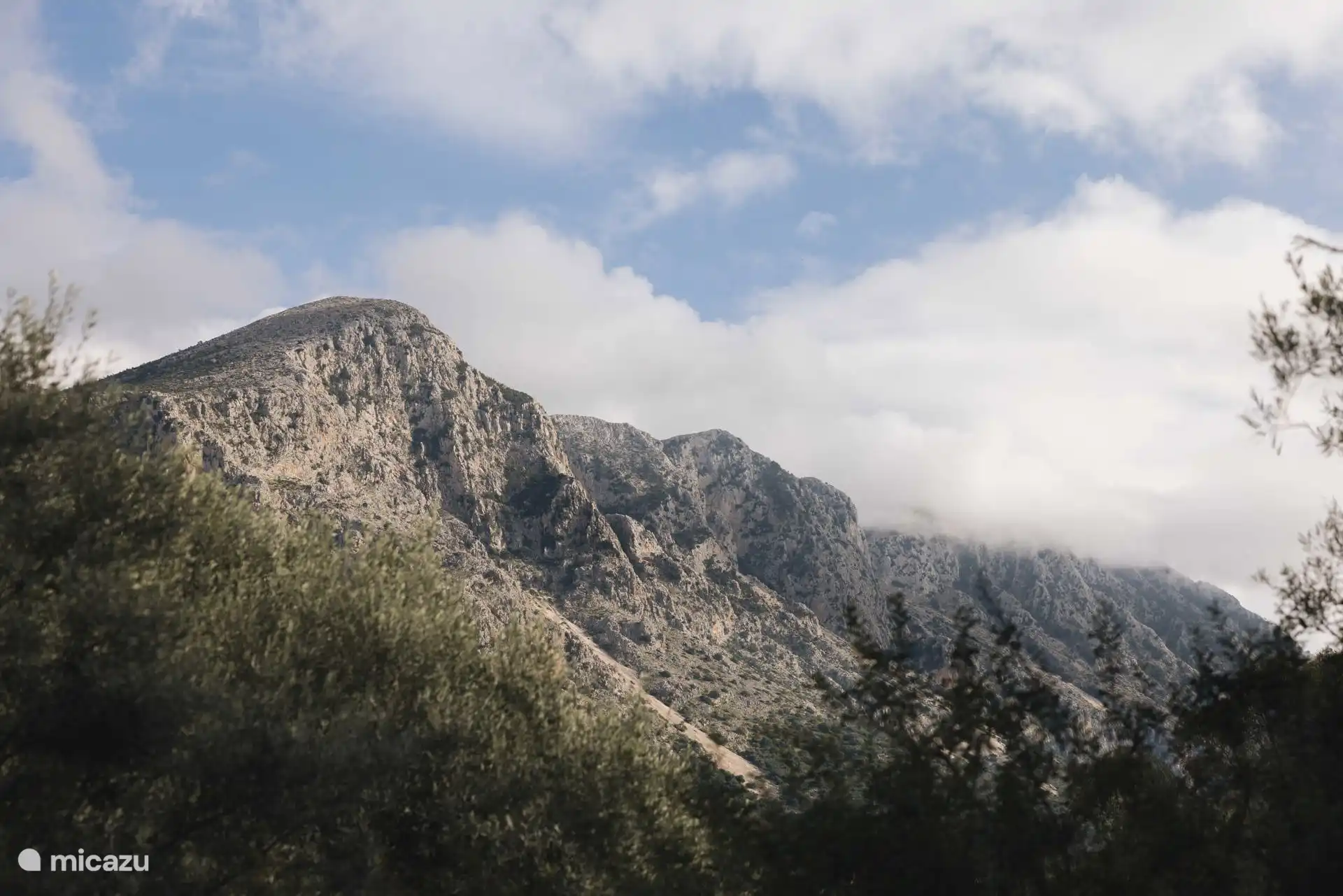 Mountain view dronefoto