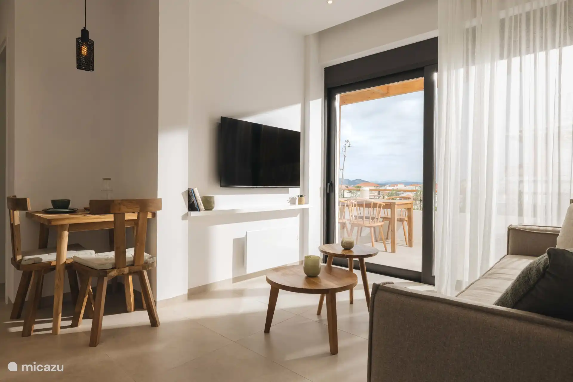 Loungeruimte met uitzicht