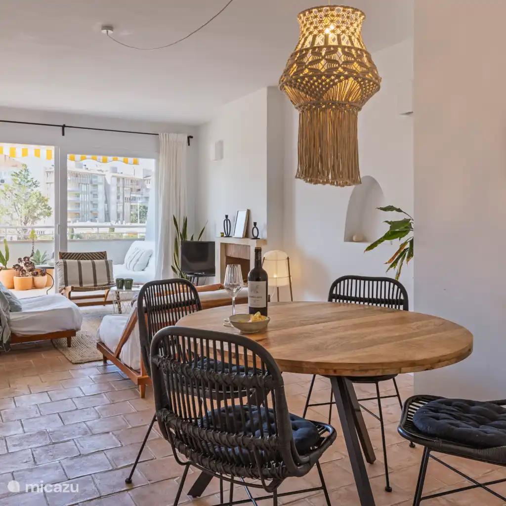La Casita Escondida