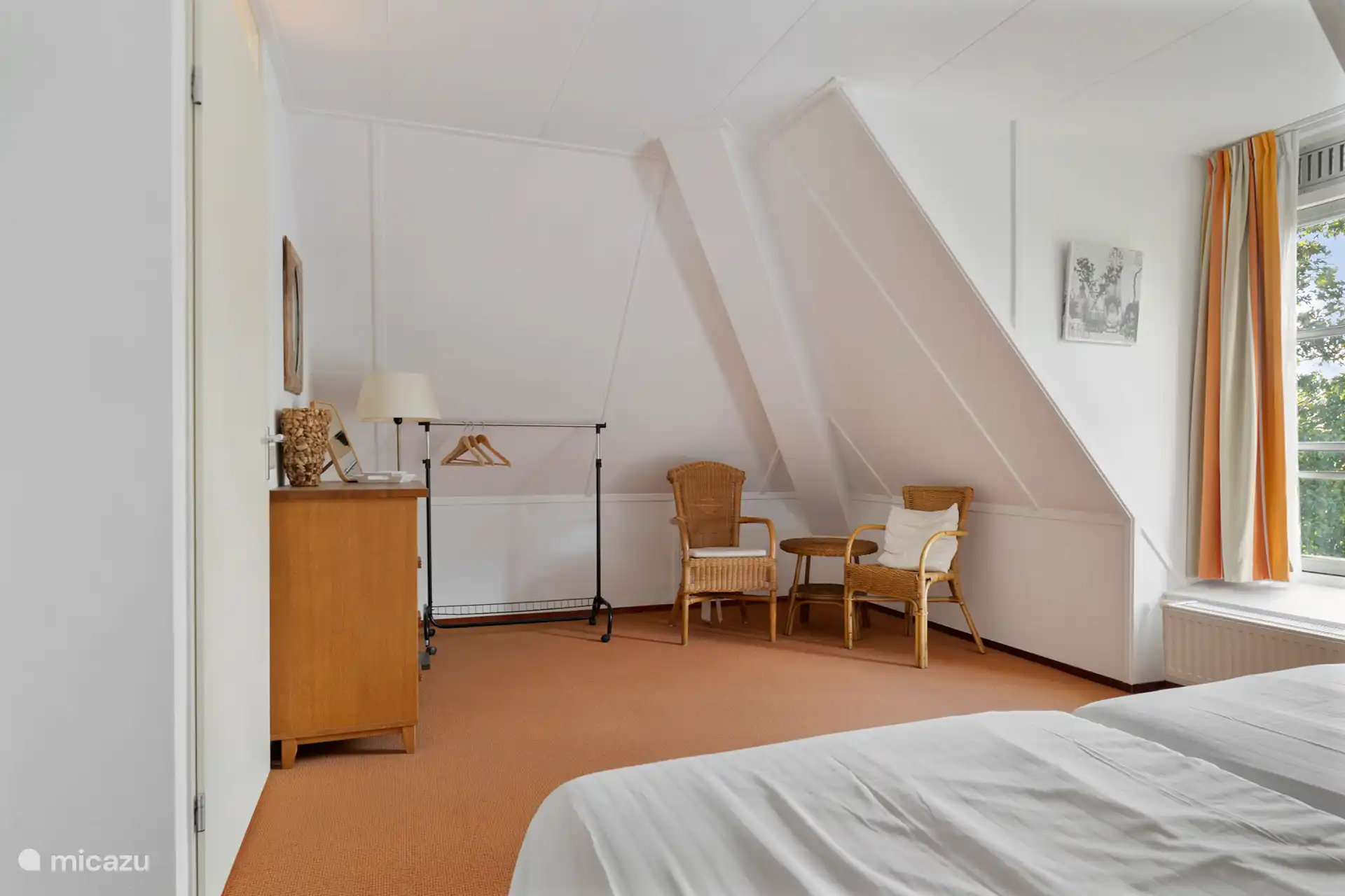 Dormitorio de arriba