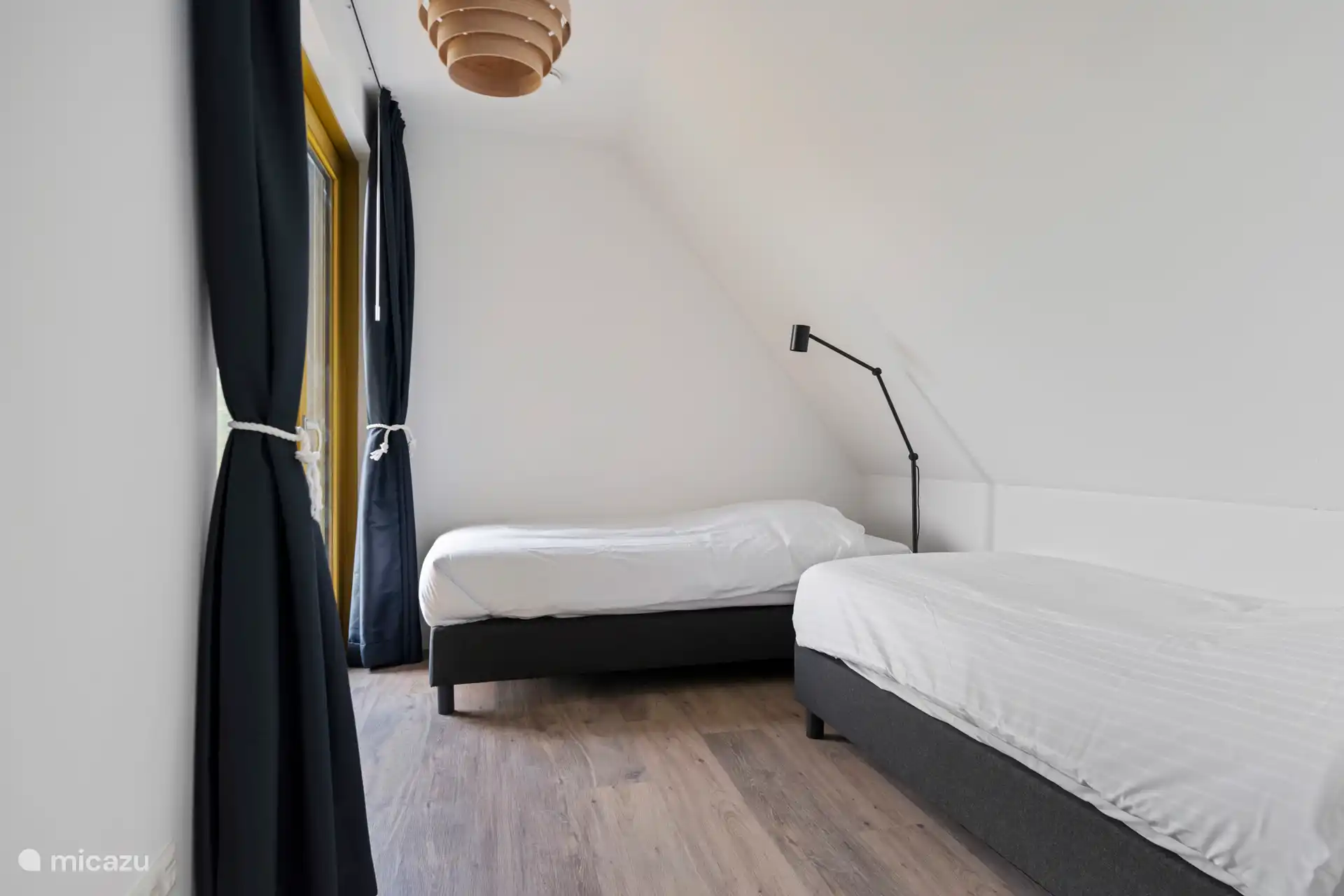 Dormitorio de arriba