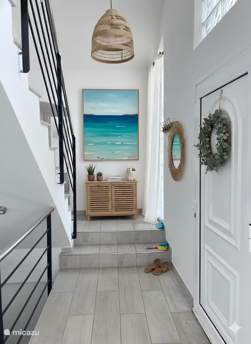 Eingang des großen Hauses