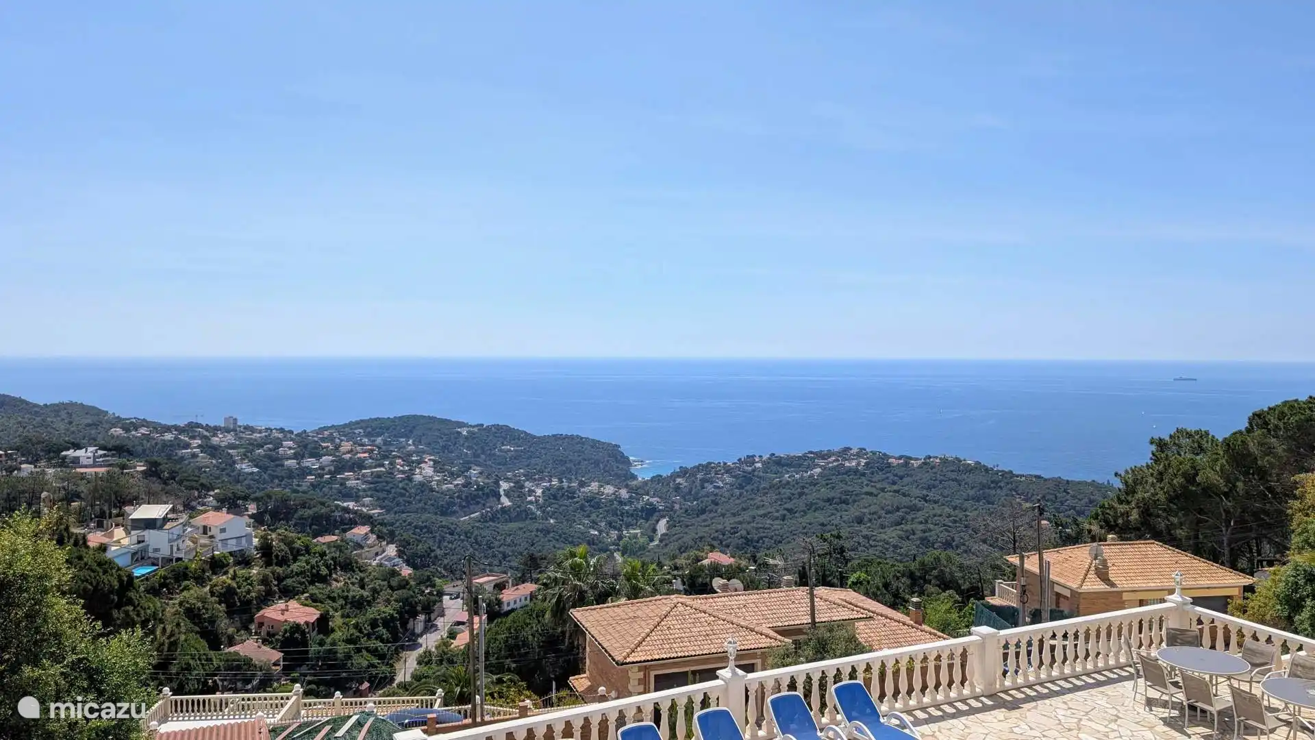 Atemberaubender Panoramablick auf das Meer 