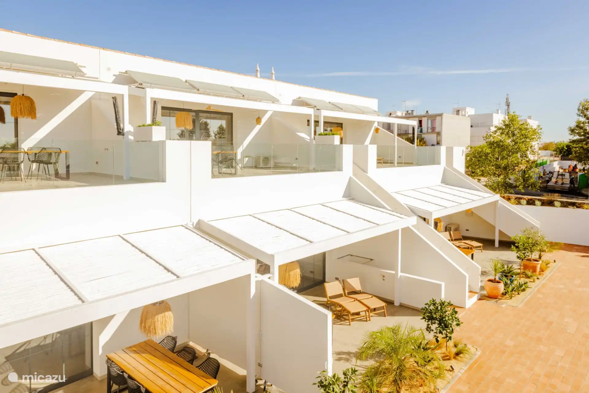 Overzicht terrassen Celebra a Vida Resort