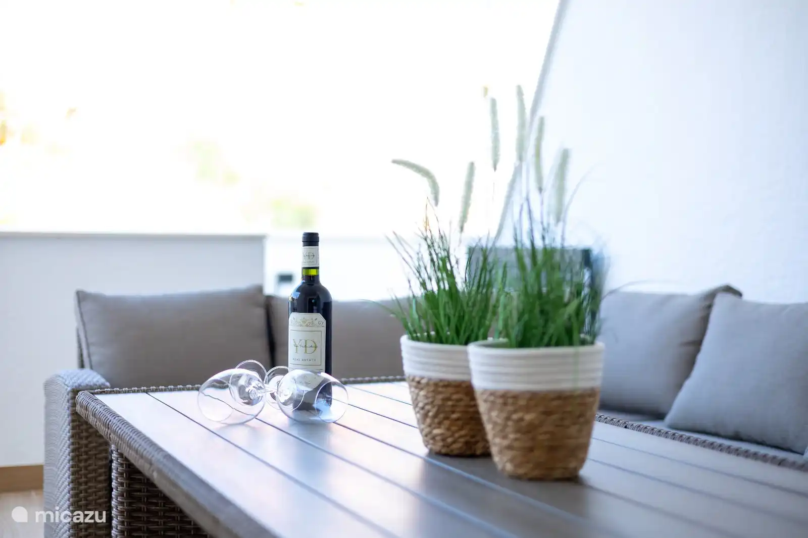 Loungeset / eethoek buiten