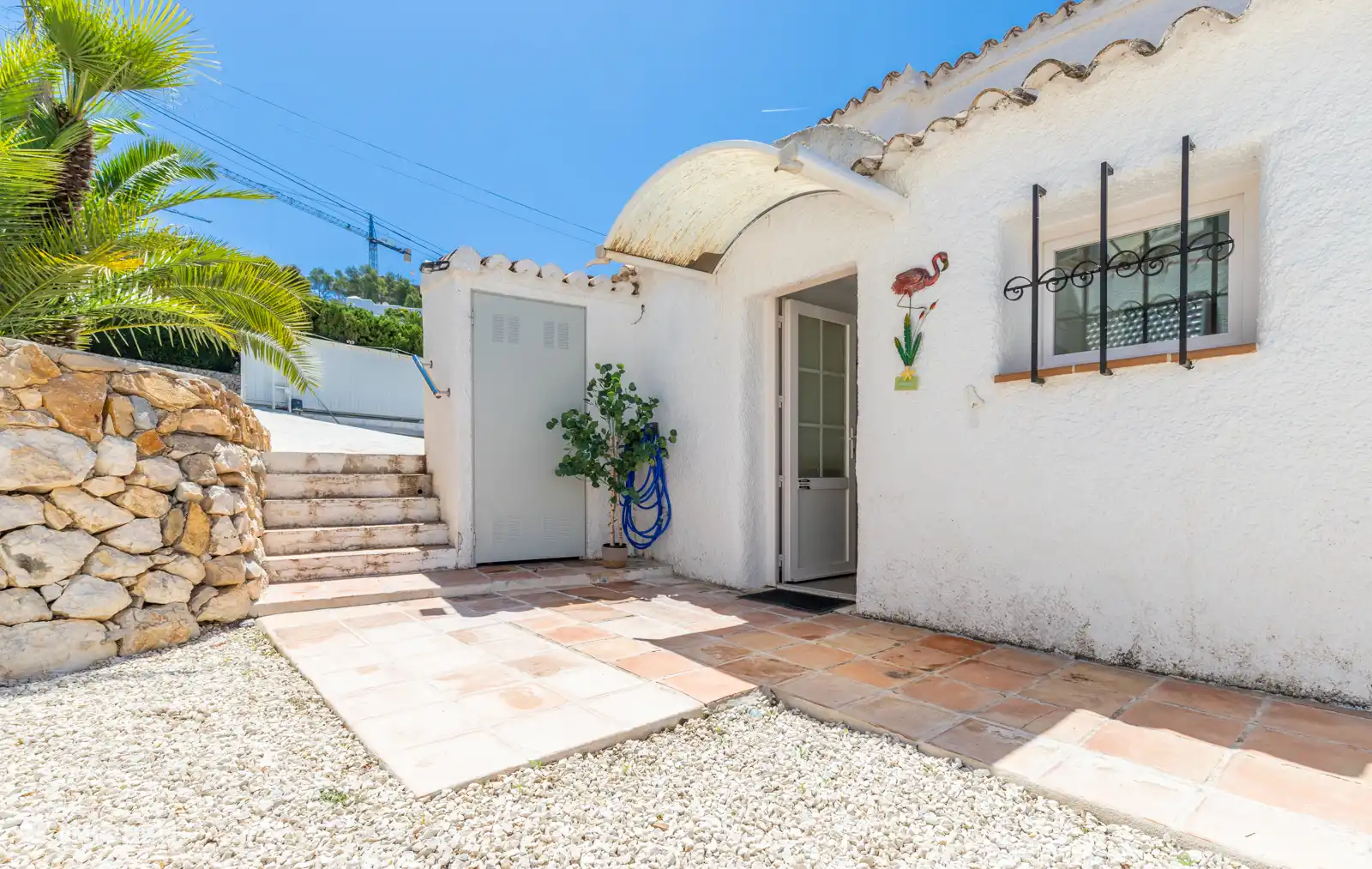 Entrada trasera de la casa