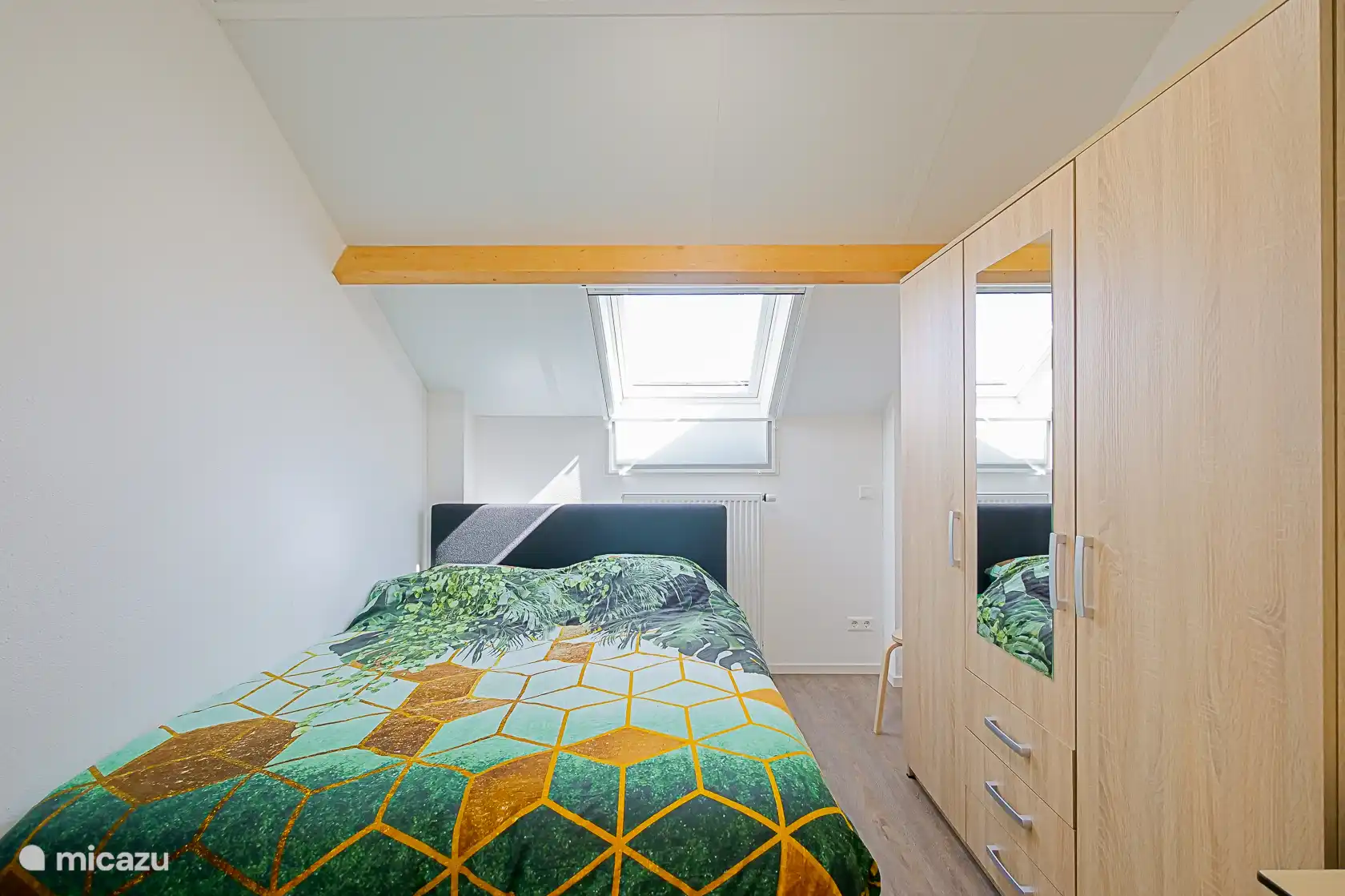 Ir de compras , Países Bajos, Holanda del Norte, 't Zand, pensión /  casa de huéspedes / habitación privada  Infinito - 4 habitaciones dobles