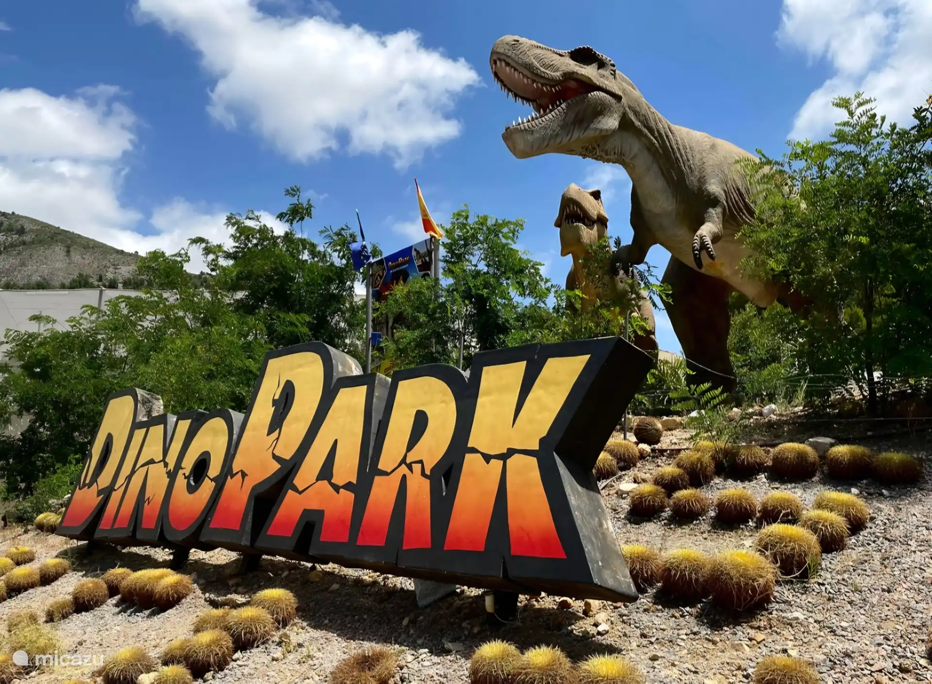 Dino Park in Algar