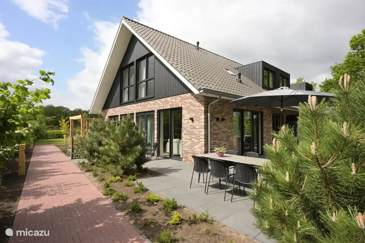Heide Hoeve Hoekwoning met Hottub huren in Nederland, Gelderland, Otterlo - geschakelde woning