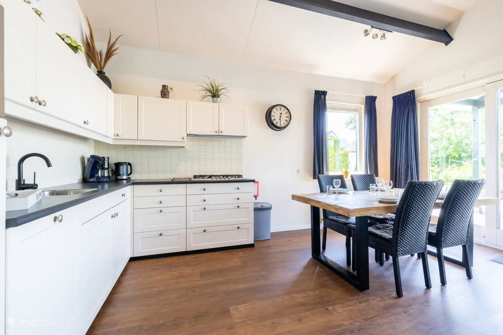 Keuken + eettafel