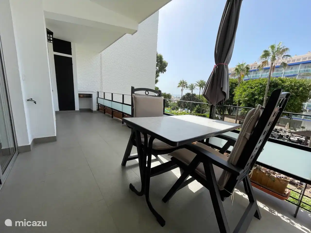apartamento en Costa del Sol, España – Apartamento elegante con vistas al mar