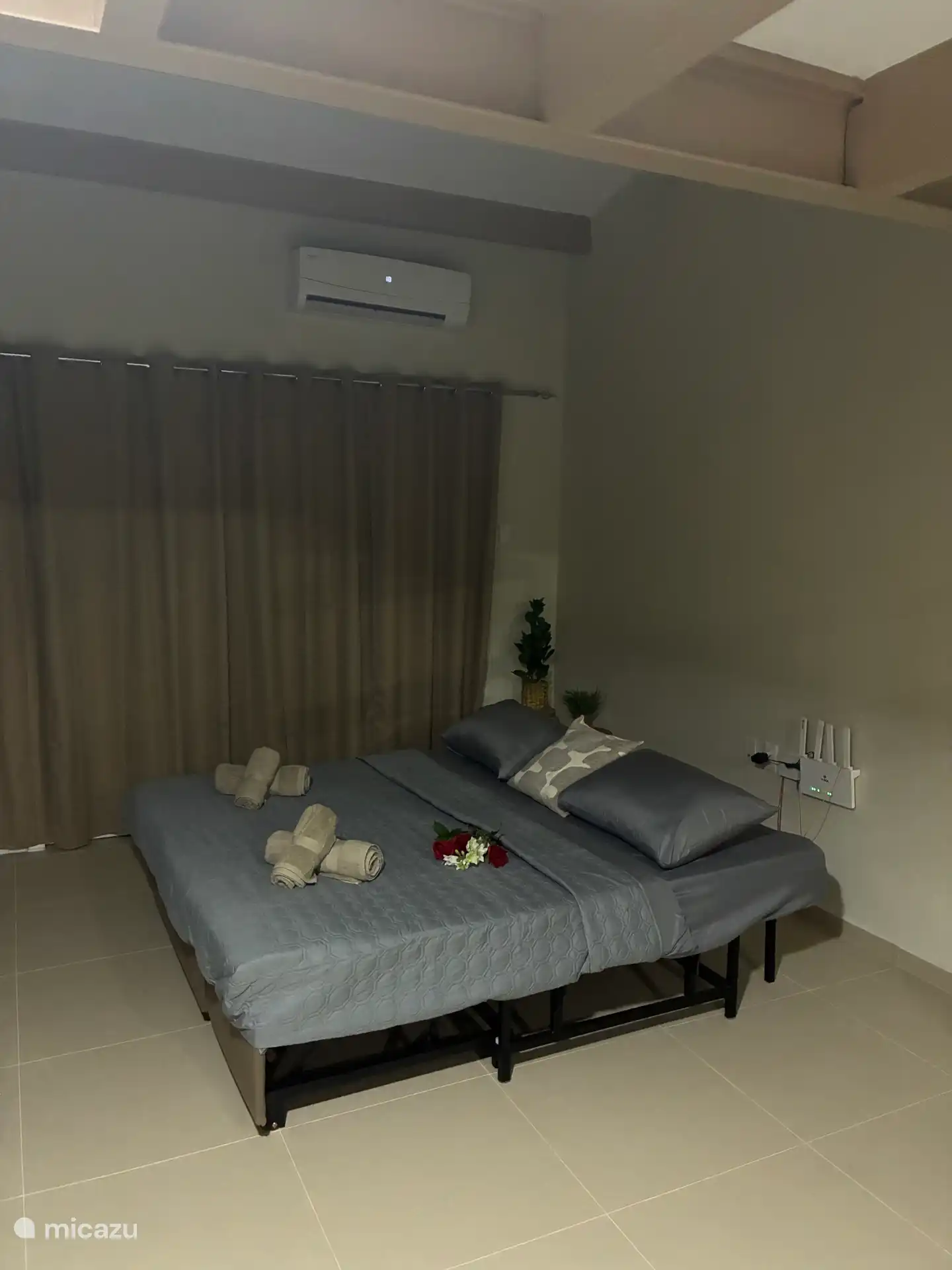 Tweepersoons slaapbank 180x200 cm