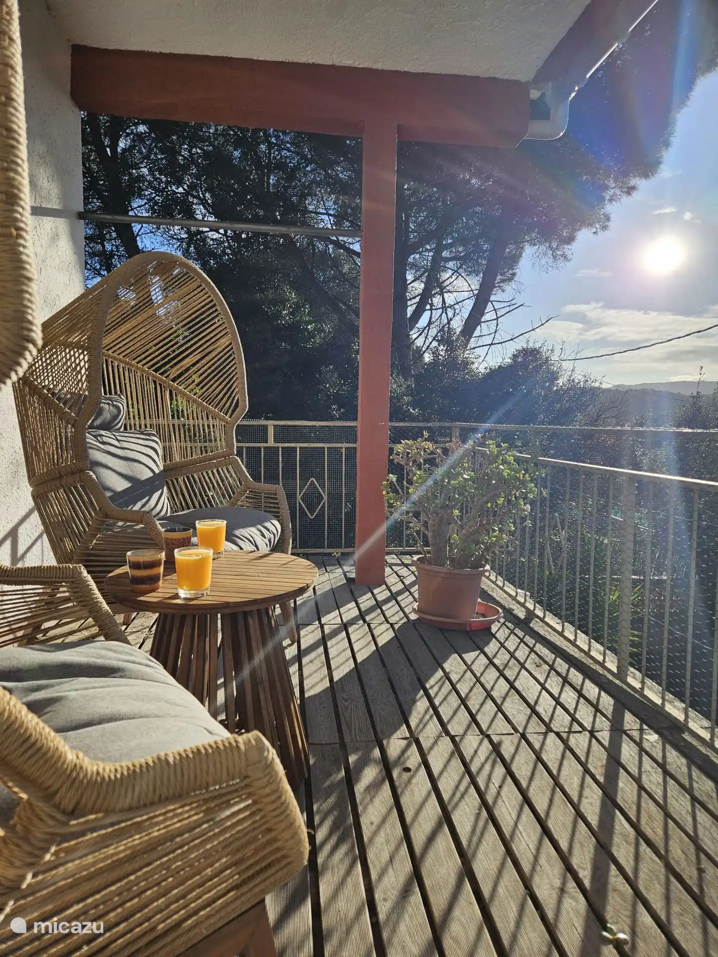 Balkon aan de voorzijde